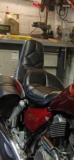 Gezocht zadel Honda shadow vt500, Motoren, Verzenden