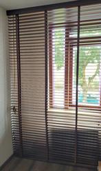 Houten jaloezieën, Huis en Inrichting, Stoffering | Gordijnen en Lamellen, Ophalen, Gebruikt, Bruin, 200 cm of meer