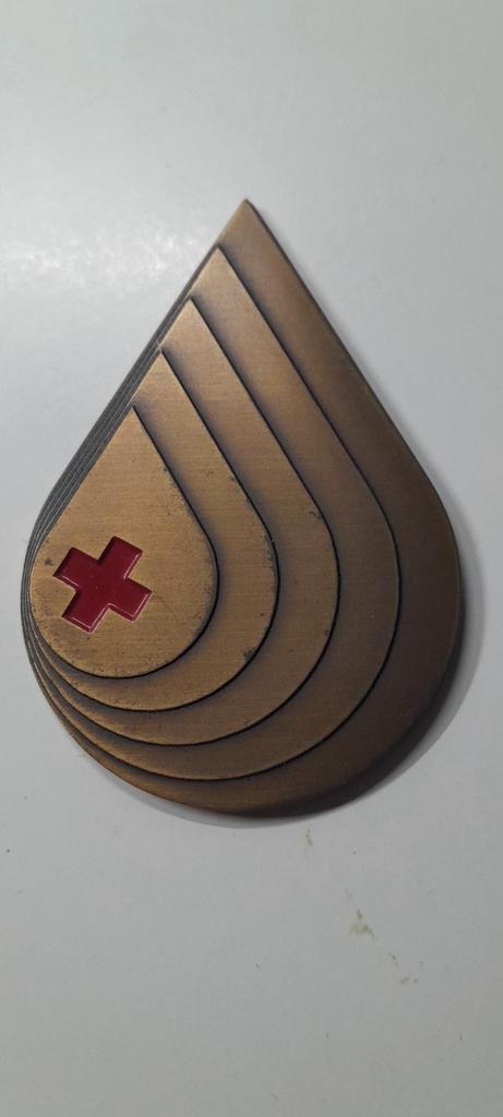 Rode Kruis Bloedgroep Medaille, Verzamelen, Overige Verzamelen, Verzenden