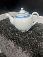Mooie Chinese theepot met deksel. In goede staat, Antiek en Kunst, Antiek | Servies los, Ophalen of Verzenden