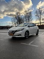 Nissan Leaf Tekna 40kWh, nieuwe zomerbanden, winterbanden, Auto's, Nissan, Zwart, Alcantara, Wit, Elektrisch