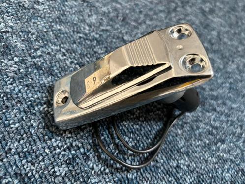Nieuwe dekfitting 12v voor plaatsen toplicht sloep tender, Watersport en Boten, Accessoires en Onderhoud, Ophalen of Verzenden
