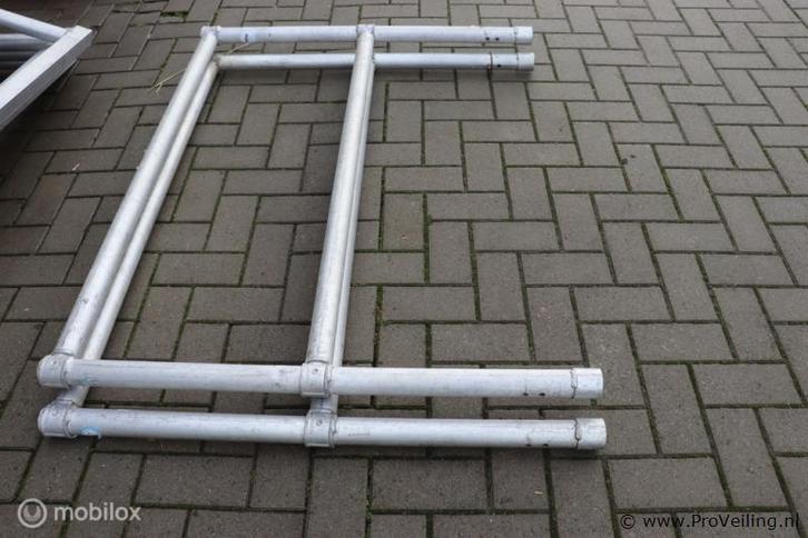 Online Veiling: Skyworks opbouwframe - 2 stuks, Doe-het-zelf en Verbouw, Steigers, Gebruikt