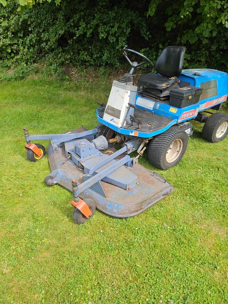 Iseki sf 300 diesel zitmaaier hst grasmaaier frontmaaier, Tuin en Terras, Zitmaaiers, Gebruikt, 120 cm of meer, Ophalen