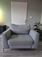 Lichtgrijze stoffen loveseat, Huis en Inrichting, Fauteuils, Ophalen, 75 tot 100 cm, Zo goed als nieuw, 100 tot 125 cm