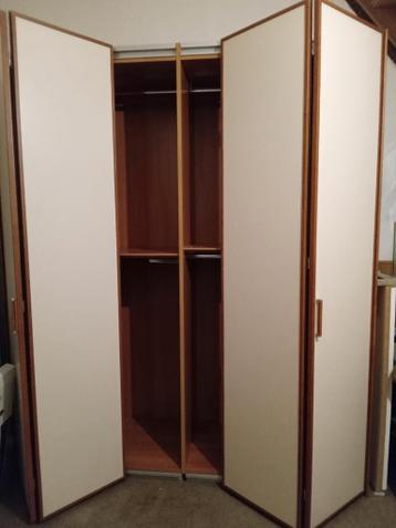 Robuuste kledingkast met veel ruimte - afbeelding 2