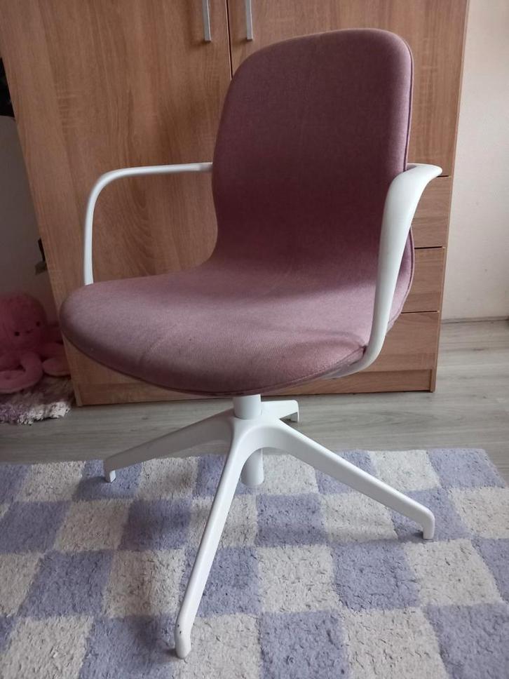 Langfjall roze burostoel Ikea, Huis en Inrichting, Bureaustoelen, Gebruikt, Roze, Ophalen
