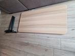 Ikea bekant bureau, Ophalen, In hoogte verstelbaar, Zo goed als nieuw, Bureau