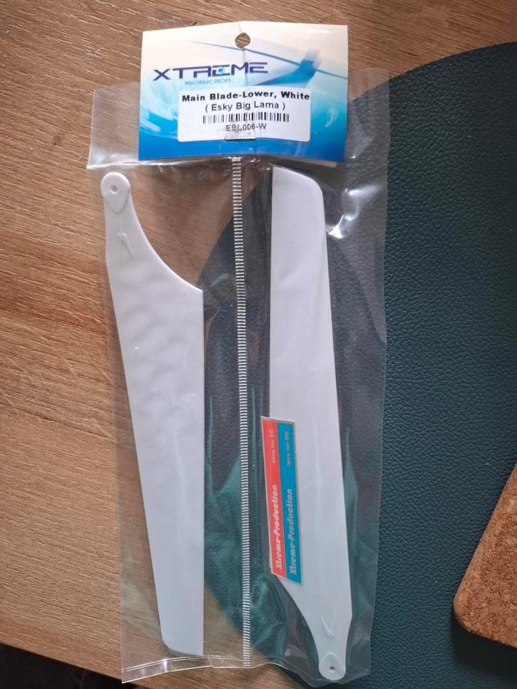 Xtreme Main Blade-Lower (Esky Big Lama) - Nieuw, Hobby en Vrije tijd, Modelbouw | Radiografisch | Helikopters en Quadcopters, Nieuw