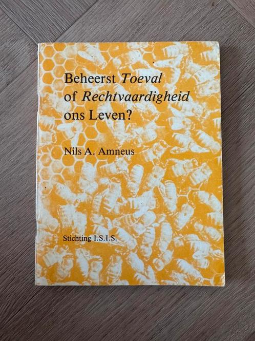 Boek | Nils A. Amneus- Beheerst toeval of rechtvaardigheid.., Boeken, Wetenschap, Zo goed als nieuw, Ophalen of Verzenden