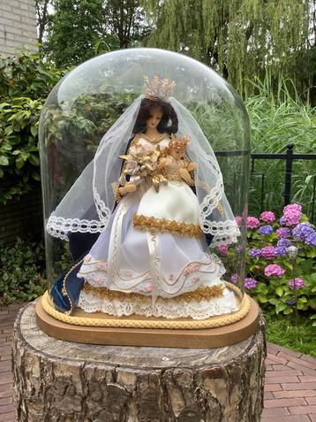 Prachtig Maria beeld ❤️ in glazen stolp kloosterkunst beschikbaar voor biedingen