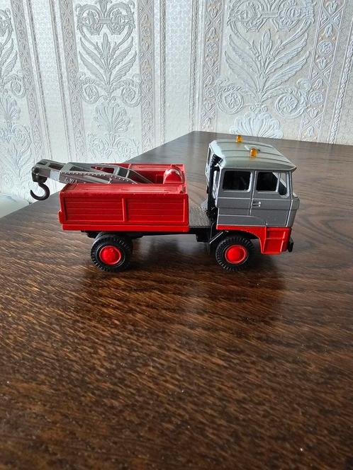 Daf takelwagen lion car, Hobby en Vrije tijd, Modelauto's | 1:50, Gebruikt, Bus of Vrachtwagen, Lion Toys, Ophalen of Verzenden