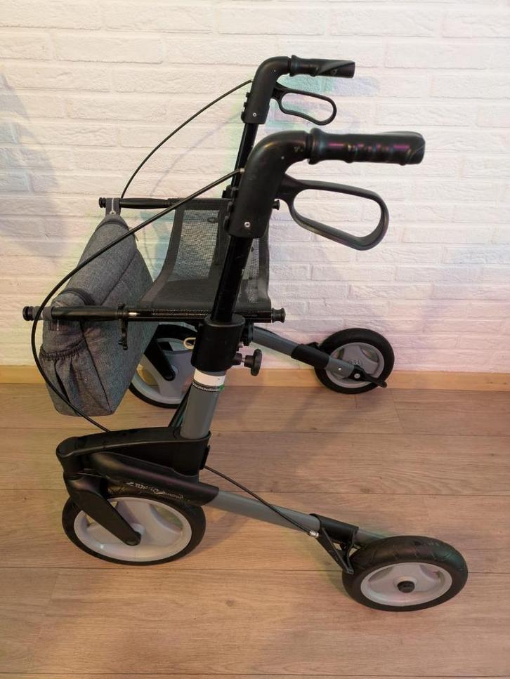 ToPro Olympos rollator maat M, Diversen, Rollators, Zo goed als nieuw, Lichtgewicht, Opvouwbaar, Ophalen