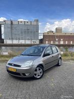Ford Fiesta 1.4-16V Trend, Voorwielaandrijving, 15 km/l, Gebruikt, 4 cilinders