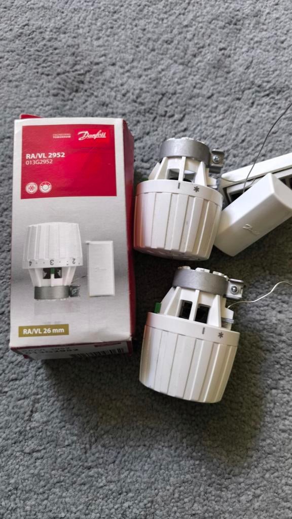 Danfoss thermostaatkranen met sensor RA/VL 2952 013G2952, Ophalen, Zo goed als nieuw