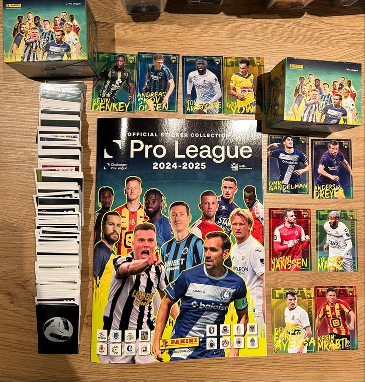 Panini pro league 24/25 Alle stickers vanaf 0,30 eu/stuk, Hobby en Vrije tijd, Stickers en Plaatjes, Nieuw, Stickers en Plaatjes