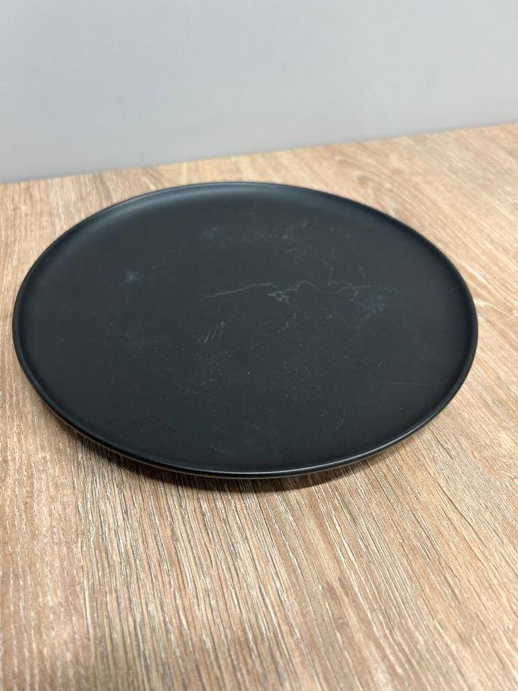 50x 23,3cm okinawa zwart bord zwarte borden aardewerk, Huis en Inrichting, Keuken | Servies, Gebruikt, Bord(en), Effen, Aardewerk