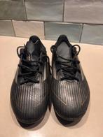 Voetbalschoenen Adidas maat 30, Sport en Fitness, Voetbal, Maat XS of kleiner, Ophalen of Verzenden, Zo goed als nieuw, Schoenen