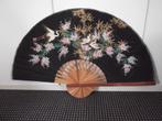 Oude Japanse waaier. Handbeschilderd. Lengte 100 cm., Antiek en Kunst, Curiosa en Brocante, Verzenden