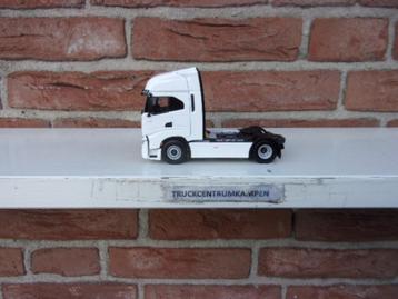 WSI  Iveco  S-Way  As  High  4 x 2. beschikbaar voor biedingen