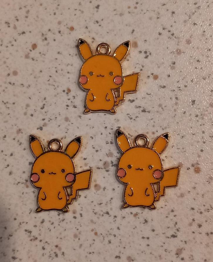 Metalen bedel pikachu pokemon "nieuw", Hobby en Vrije tijd, Kralen en Sieraden maken, Nieuw, Bedel, Ophalen of Verzenden