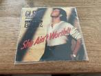 Glenn Medeiros&Bobby Brown, She ain’t worth it, Ophalen of Verzenden, 7 inch, Single