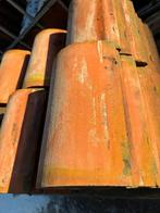 65 stuks Rode riet nokvorsten 32x24cm., Ophalen