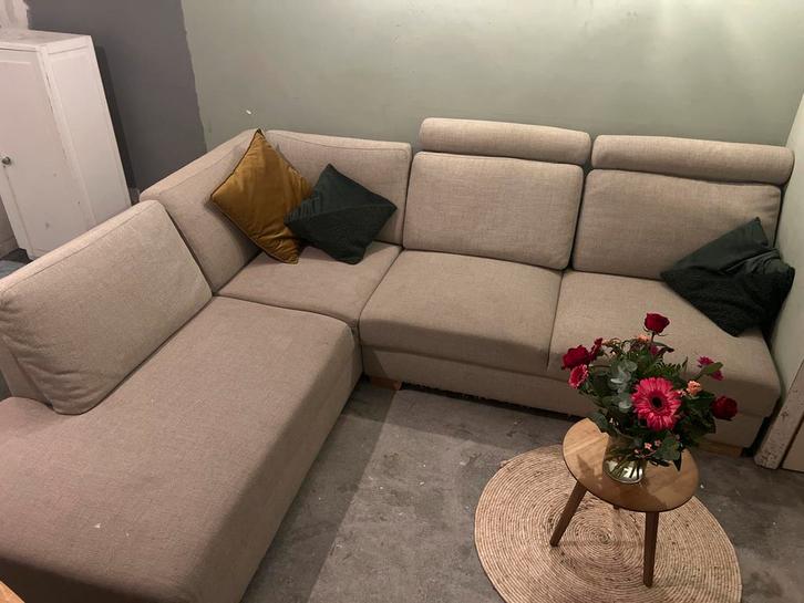 Hoekbank Sorvallen - 270 cm breed, Huis en Inrichting, Banken | Bankstellen, Zo goed als nieuw, Hoekbank, Vierpersoons of meer