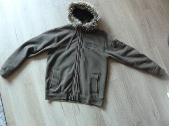 Vest met Capuchon - Bruin - Maat M, Kleding | Dames, Truien en Vesten, Ophalen of Verzenden, Zo goed als nieuw, Maat 38/40 (M)