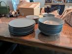 IKEA servies grijs, Huis en Inrichting, Keuken | Servies, Ophalen, Gebruikt, Bord(en), Overige stijlen