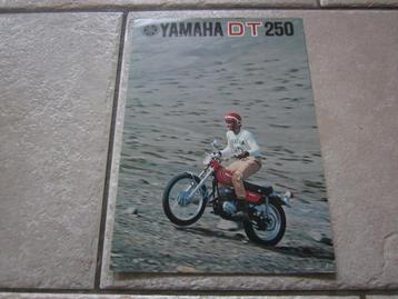 Yamaha DT 250 brochure folder 1973 ? beschikbaar voor biedingen