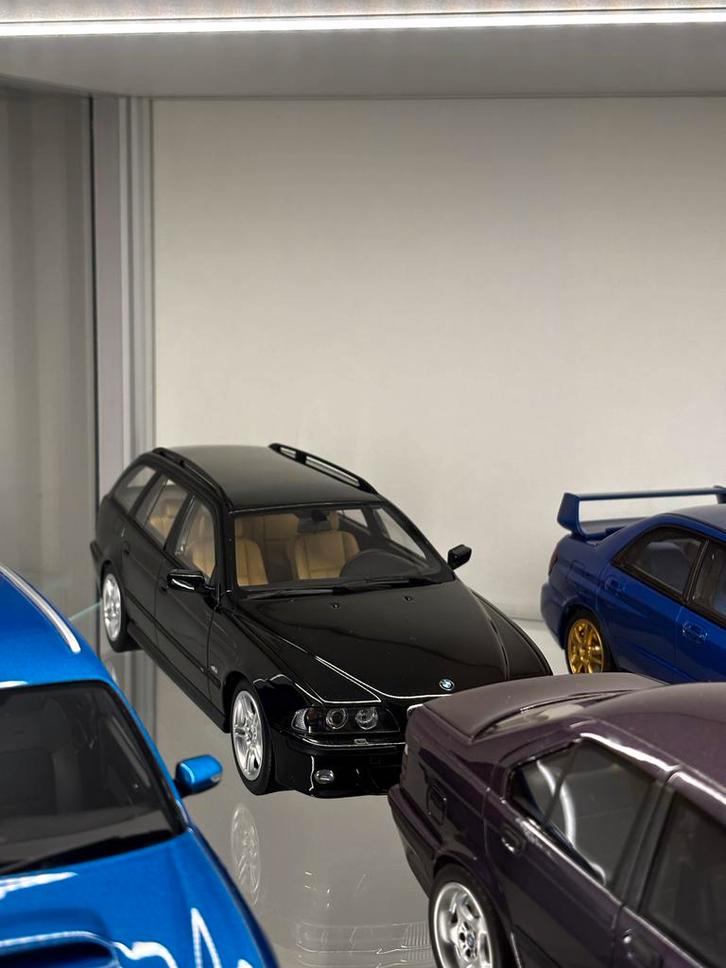 1:18 BMW E39 540i Touring Ottomobile, Hobby en Vrije tijd, Modelauto's | 1:18, Zo goed als nieuw, Auto, OttOMobile, Ophalen of Verzenden