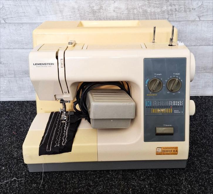 Lewenstein electronic 654 naaimachine, Hobby en Vrije tijd, Naaimachines en Toebehoren, Gebruikt, Naaimachine, Lewenstein, Ophalen