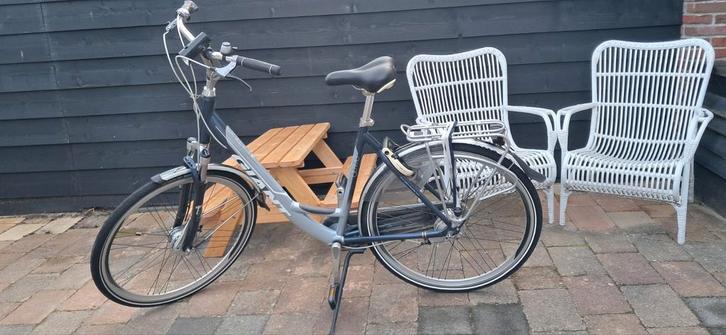 Dames Giant ultimo c3 3lds 57cm, Fietsen en Brommers, Fietsen | Dames | Damesfietsen, Zo goed als nieuw, Batavus, Ophalen
