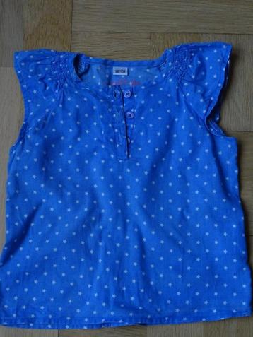 Blauw bloesje met sterretjes maat 98-104 beschikbaar voor biedingen
