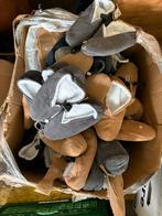 Partij nieuwe pantoffels in drie kleuren - grote doos vol, Ophalen, Nieuw, Bruin, Pantoffels of Sloffen
