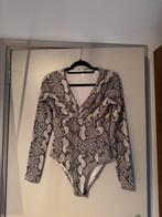 Slangenprint Bodysuit H&M Maat S, Kleding | Dames, Tops, Ophalen of Verzenden, Lange mouw, Maat 36 (S), Grijs