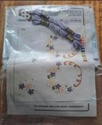 Nieuw Tafelkleed loper om zelf te borduren / inclusief garen, Ophalen of Verzenden, Nieuw, Borduurpakket