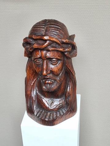 Massief Houten Christus Beeld beschikbaar voor biedingen