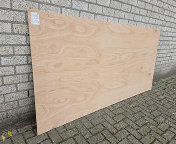 Multiplex plywood platen - 2440 x 1220 x 12 mm beschikbaar voor biedingen