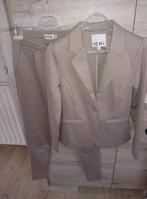 Blazer, pantalon en t-shirt, Kostuum of Pak, Beige, Nieuw, Ophalen of Verzenden