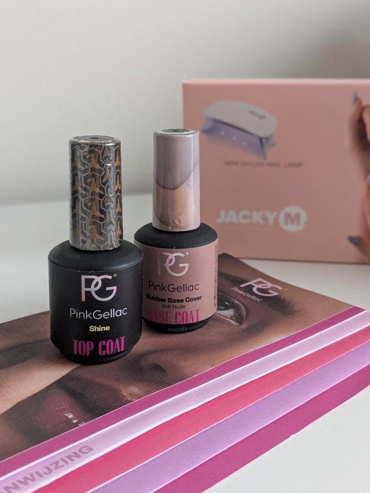 Pink Gellac Top Coat & Rubber Base soft nude + gratis lamp, Sieraden, Tassen en Uiterlijk, Uiterlijk | Cosmetica en Make-up, Zo goed als nieuw