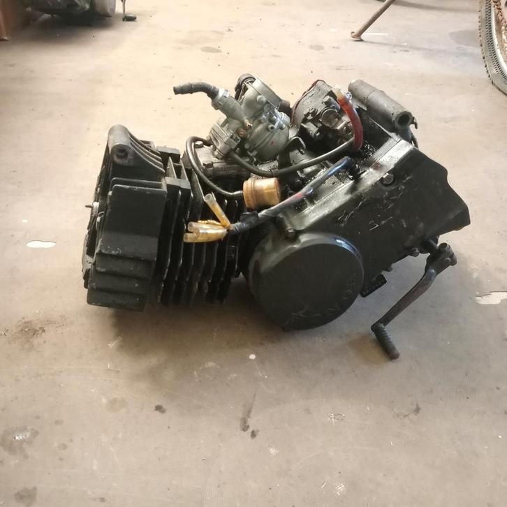 Honda mb8 mt8 blok 5bak met goeie compressie, Fietsen en Brommers, Brommeronderdelen | Algemeen, Gebruikt, Blok, Ophalen of Verzenden