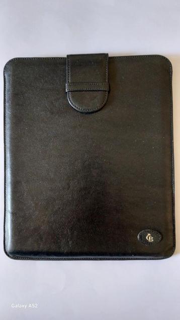 Lederen tablet hoes beschikbaar voor biedingen