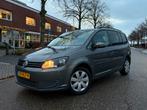 Volkswagen Touran 1.2 TSI 7P | Climate Control | NL Auto, Auto's, Voorwielaandrijving, Euro 5, Zwart, 4 cilinders