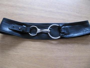 Zwarte leren heupriem / tailleriem voor 85 cm -  95cm beschikbaar voor biedingen