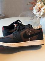 Travis Scott x Air Jordan 1 Low, Ophalen of Verzenden, Nieuw, Bruin, Sneakers of Gympen