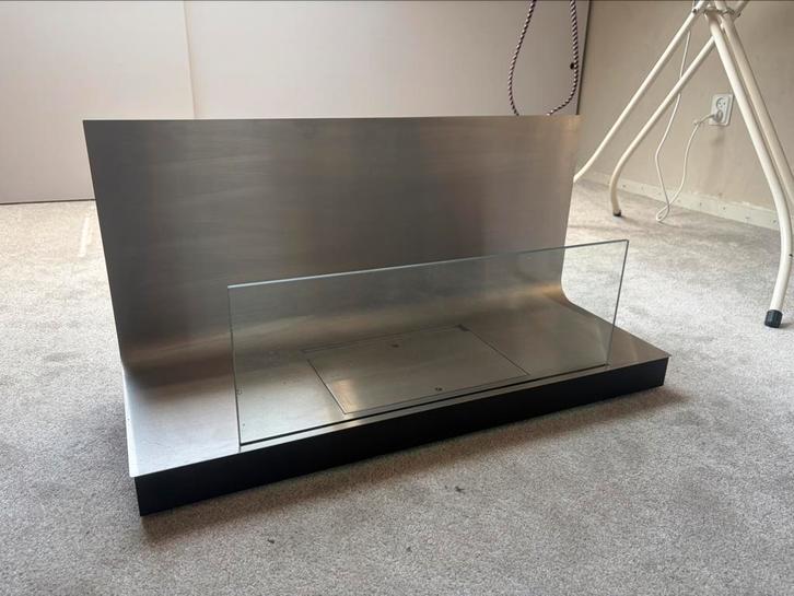 Radius wall flame (bio ethanol haard), Huis en Inrichting, Haarden, Overige soorten, Ophalen