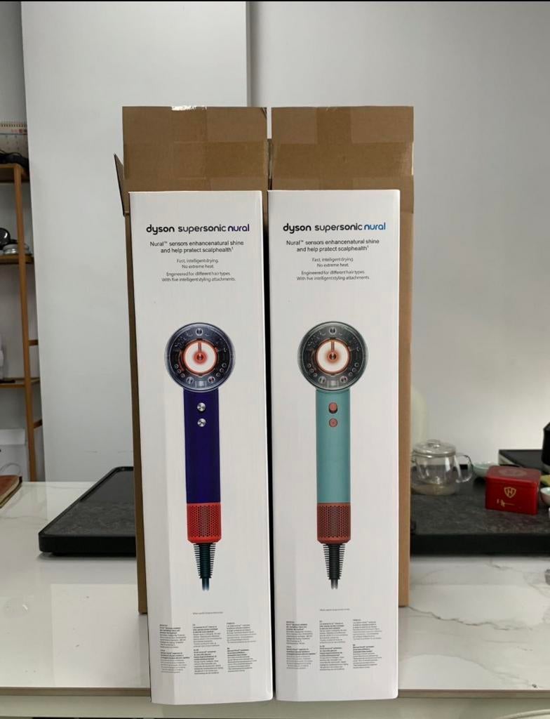 Dyson GESEALED, lees beschrijving, Sieraden, Tassen en Uiterlijk, Uiterlijk | Mondverzorging, Zo goed als nieuw, Tandenborstel