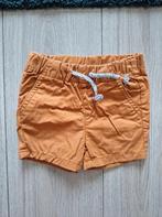 Korte broek maat 74 C&A, Ophalen of Verzenden, Zo goed als nieuw, Broekje